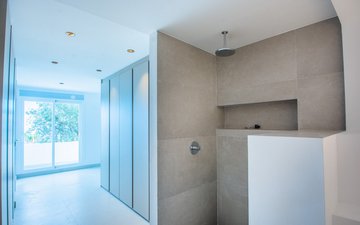 Property slide 18