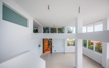 Property slide 5