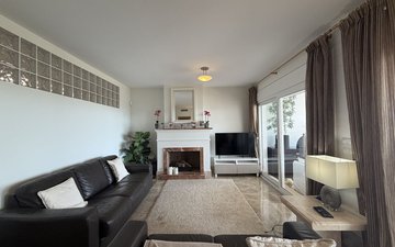 Property slide 18