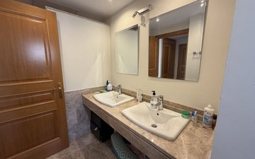 Property slide 24