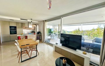 Property slide 4