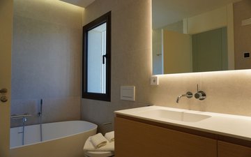 Property slide 19