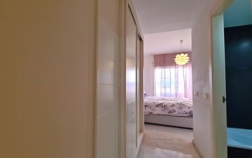 Property slide 20