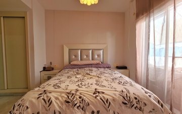 Property slide 22