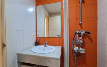 Property slide 28