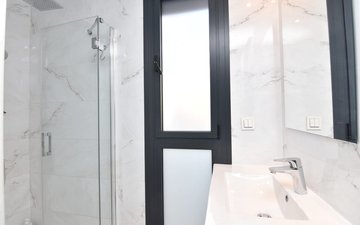 Property slide 21