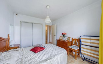 Property slide 10
