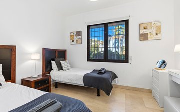 Property slide 18