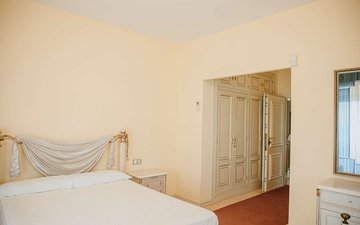 Property slide 27