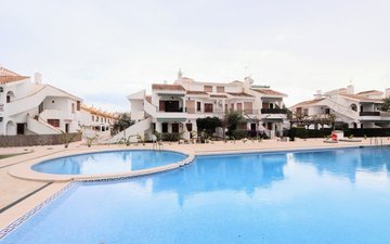 Property slide 33