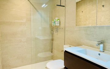 Property slide 24