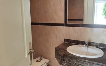 Property slide 20