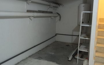 Property slide 29