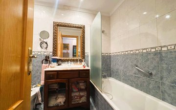 Property slide 24
