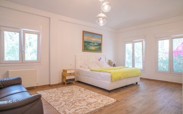 Property slide 35