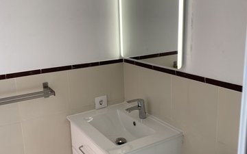 Property slide 20