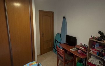 Property slide 25