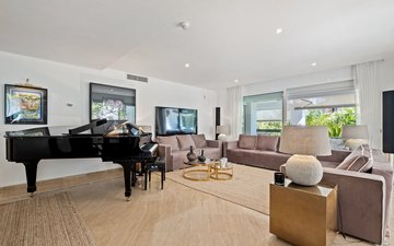 Property slide 14