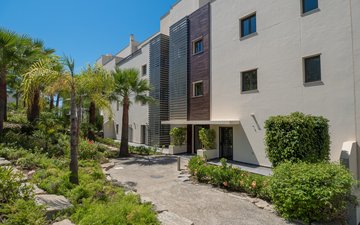 Property slide 31