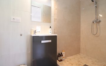 Property slide 37