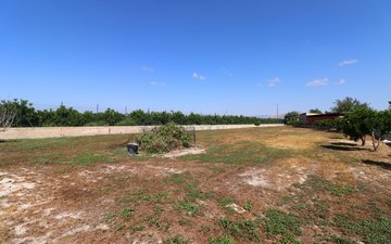 Property slide 48