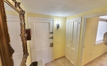 Property slide 20
