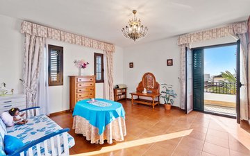 Property slide 16