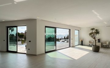 Property slide 14