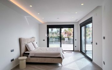 Property slide 38