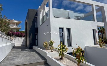 Property slide 58