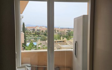Property slide 31