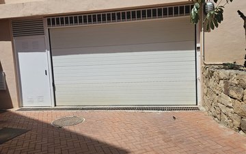Property slide 50