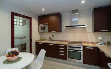 Property slide 17