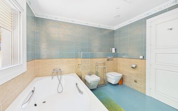 Property slide 31