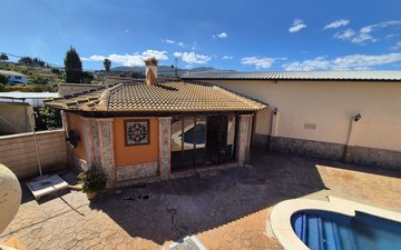 Property slide 43
