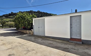 Property slide 64