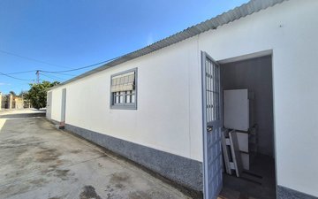 Property slide 66