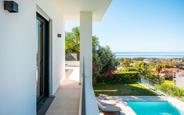 Property slide 25