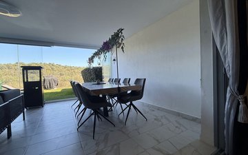 Property slide 7