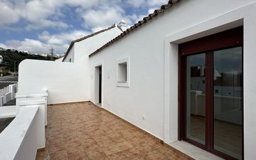 Property slide 40