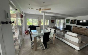 Property slide 25