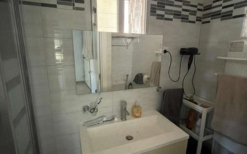 Property slide 41