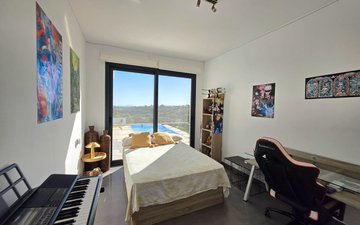 Property slide 22
