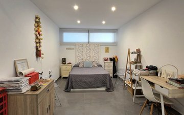 Property slide 30