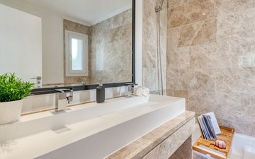 Property slide 25