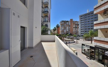 Property slide 10
