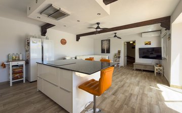 Property slide 39