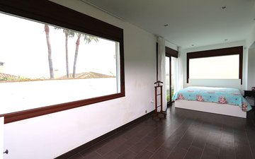 Property slide 15