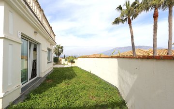 Property slide 21