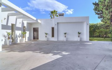 Property slide 41